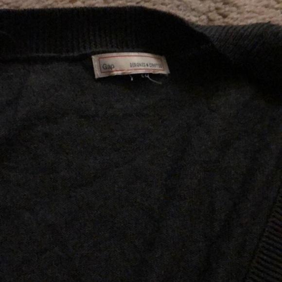 Gap cardigan - Picture 2 of 2